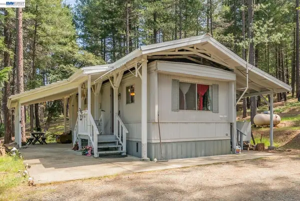 710 Dutch Creek Rd, Junction City, CA 96048
