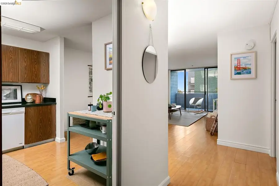555 Pierce St #422, Albany, CA 94706 - #3
