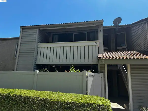 74 Carriage Way #74, Pomona, CA 91766