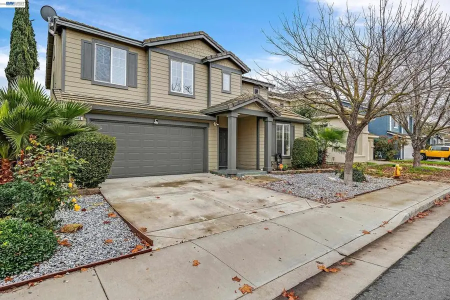 448 Burlington Dr, Tracy, CA 95376 - #2