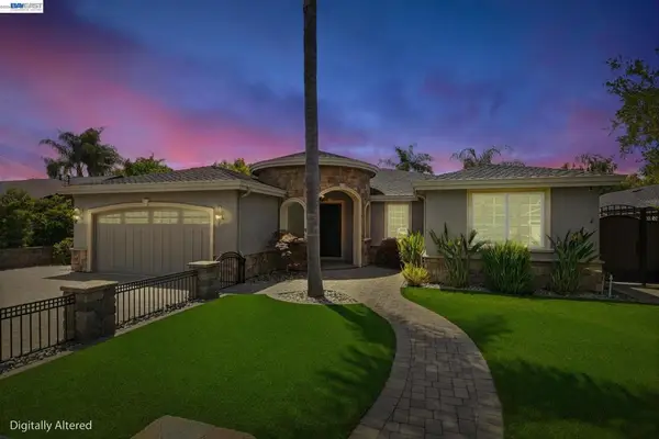 201 Westridge Dr, Santa Clara, CA 95050