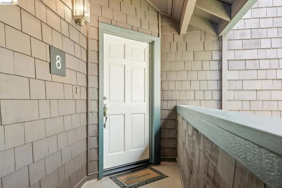 8 Pomfret Walk, Pleasant Hill, CA 94523 - #3