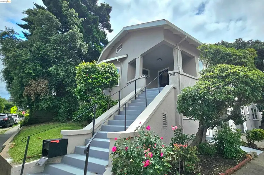 1404 Pine St, Martinez, CA 94553 - #2