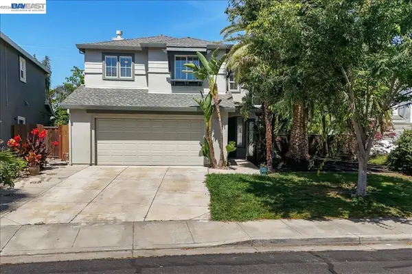 2449 Almanor Drive, Tracy, CA 95304