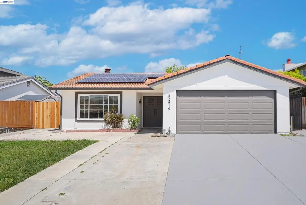 32419 Woodland Dr, Union City, CA 94587 - #1