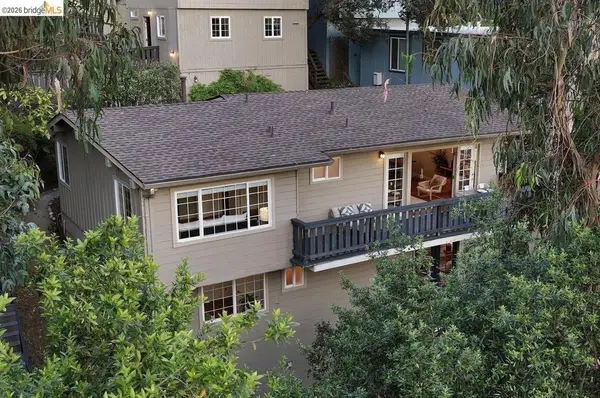 2343 Mastlands Dr, Oakland, CA 94611