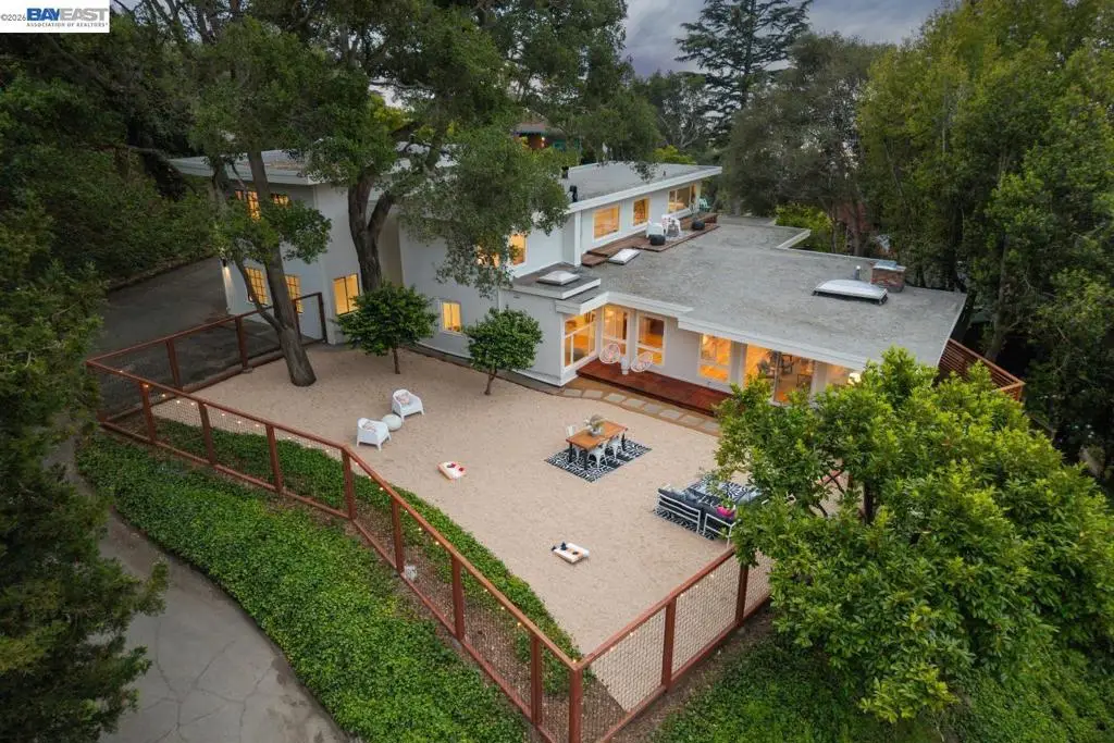 1055 Sterling Avenue, Berkeley, CA 94708 - #1