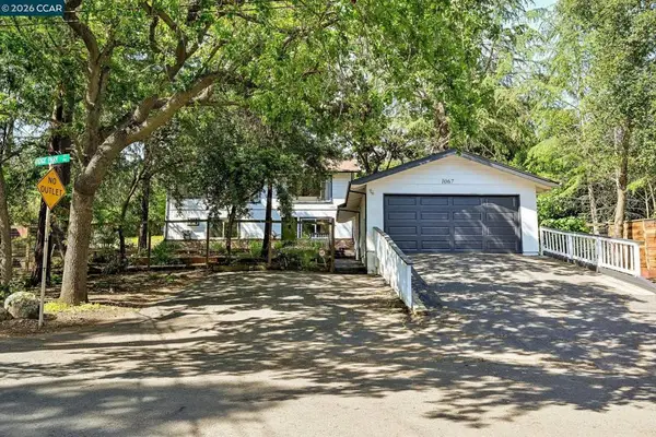 1067 Ridge Park Dr, Concord, CA 94518