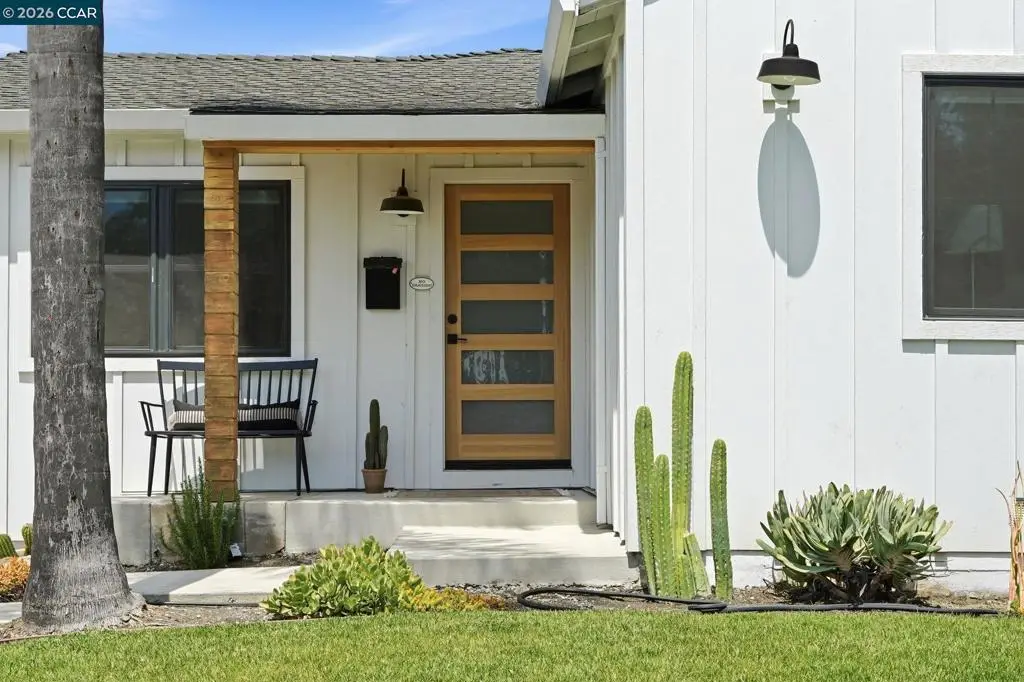 2363 Hemlock Ave, Concord, CA 94520 - #1