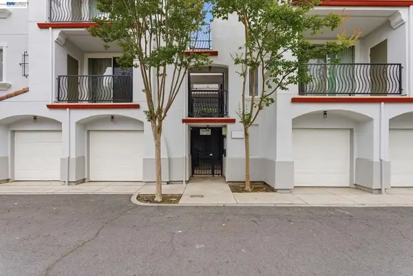 35510 Monterra Ter #201, Union City, CA 94587
