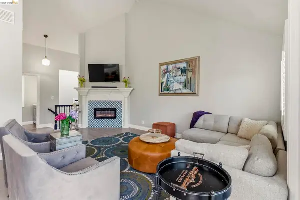 57 Mozden Ln, Pleasant Hill, CA 94523