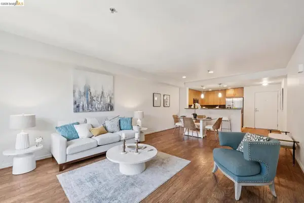 1511 Jefferson St #PH 12, Oakland, CA 94612