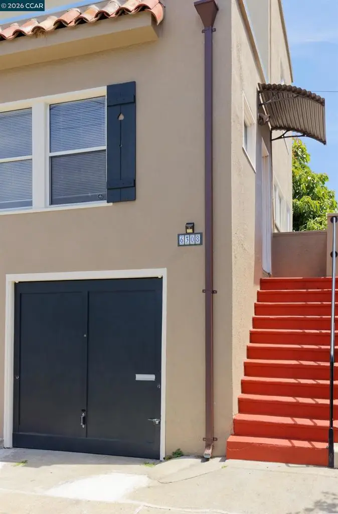 6312 Herzog Street, Oakland, CA 94608 - #2