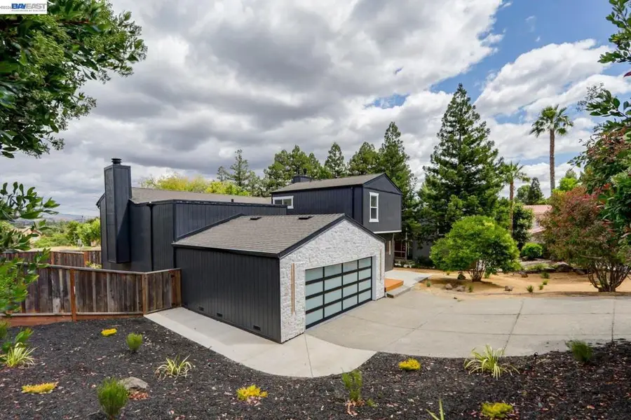 102 Lena Ct, Pleasant Hill, CA 94523 - #2