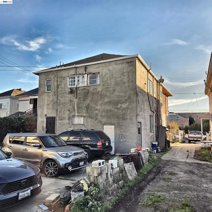 708 30th St, Oakland, CA 94609 - #3