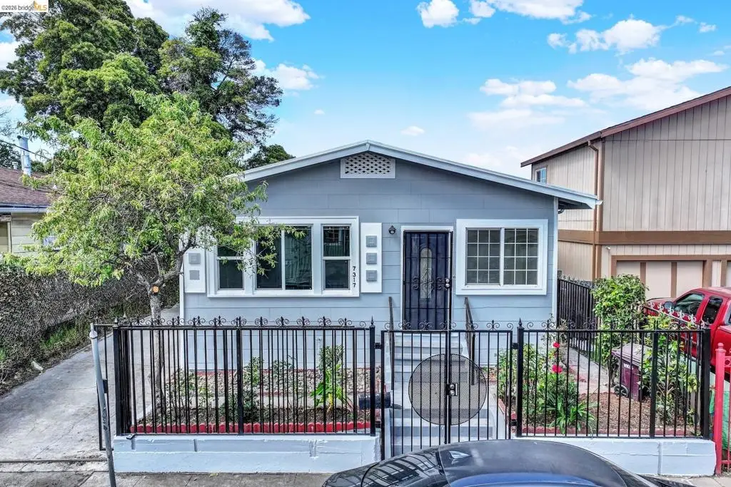 7317 Lockwood St, Oakland, CA 94621 - #1