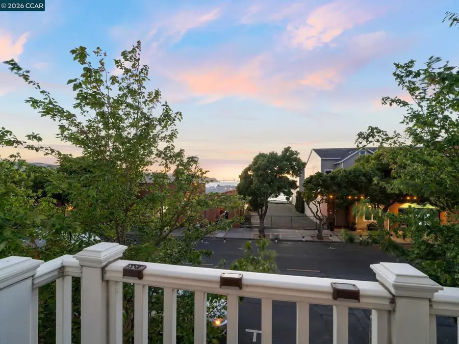 228 1st St, Benicia, CA 94510 - #3