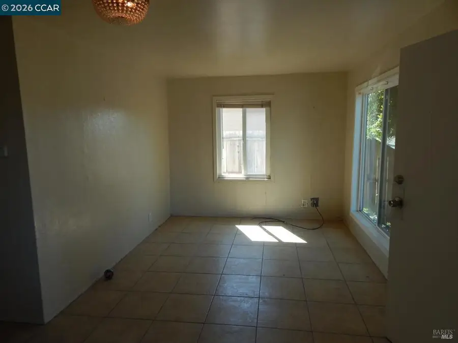2854 16th St, San Pablo, CA 94806 - #2