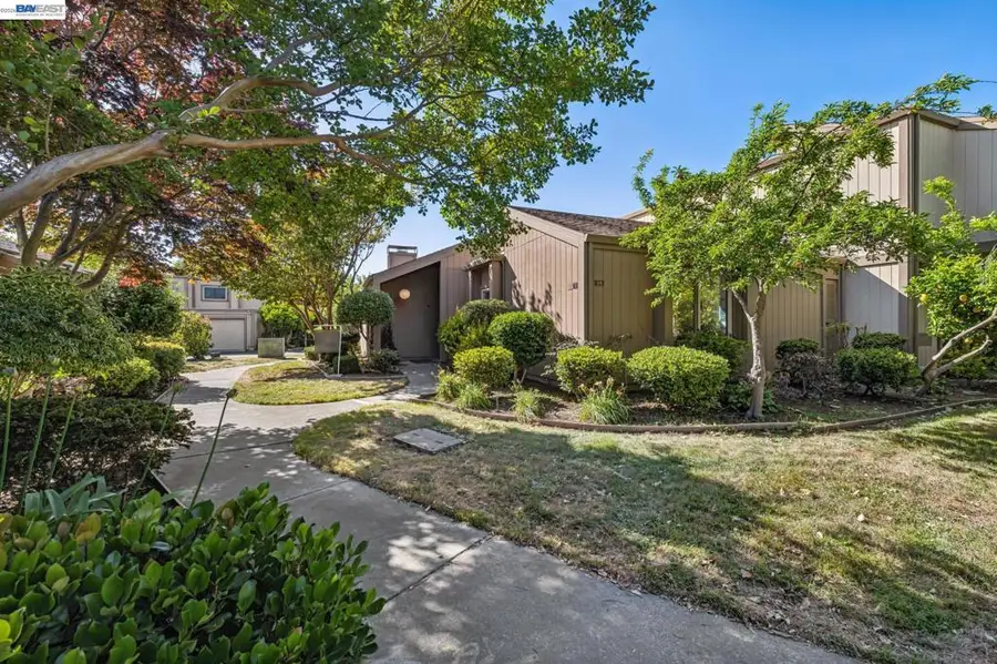 1118 Bismarck Ln, Alameda, CA 94502 - #2