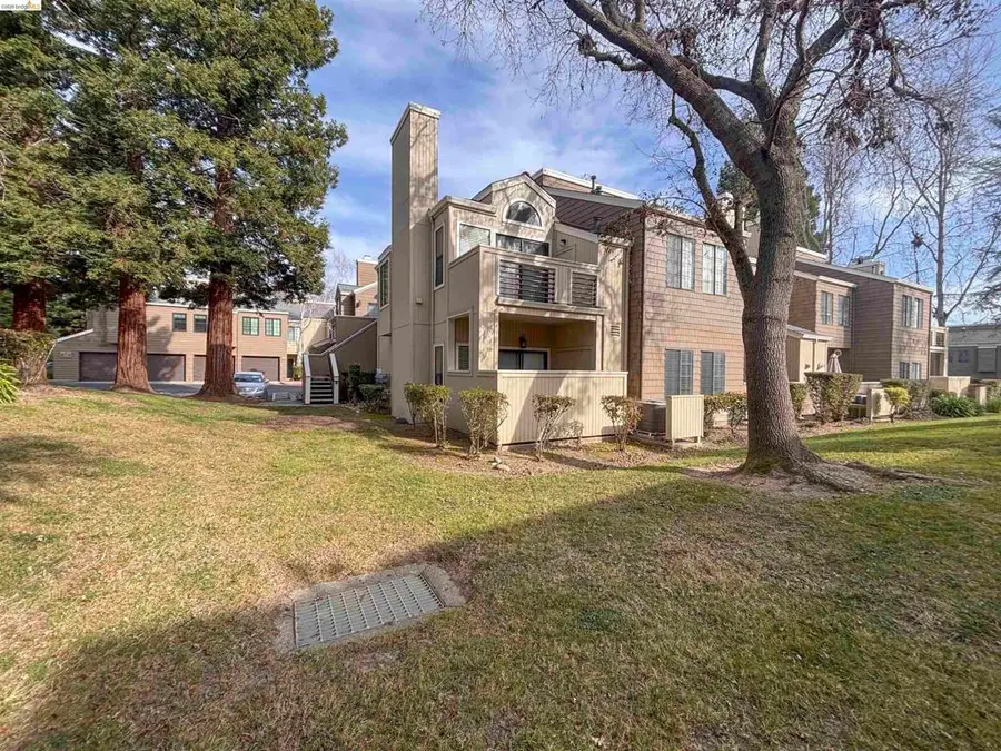450 Pine Ridge Dr., San Ramon, CA 94582 - #3