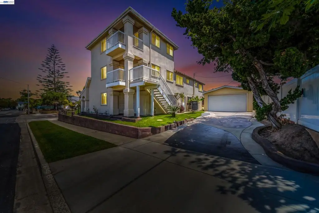 1622 Pegasus St, Newport Beach, CA 92660 - #1