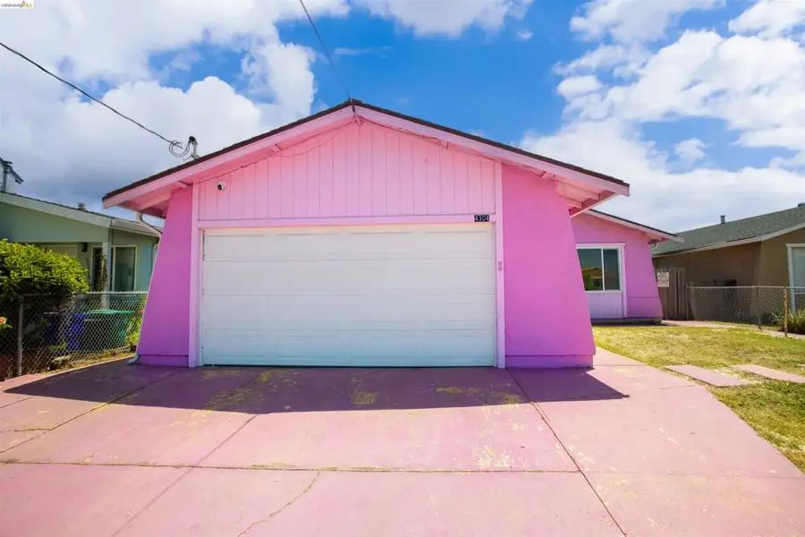 4304 Ohio Ave, Richmond, CA 94804 - #3