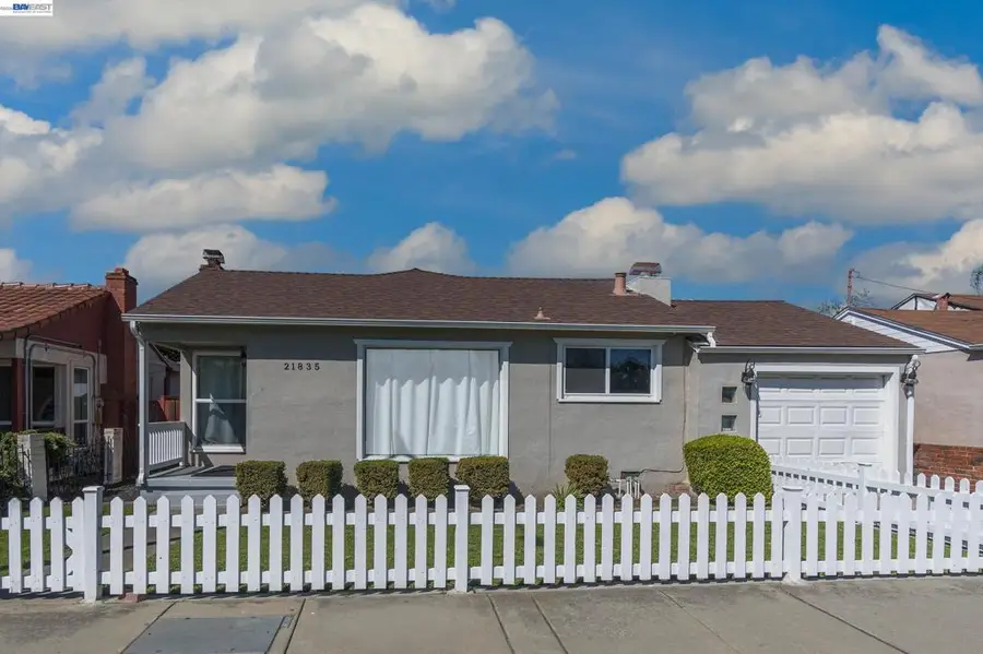 21835 Redwood Rd, Castro Valley, CA 94546 - #2