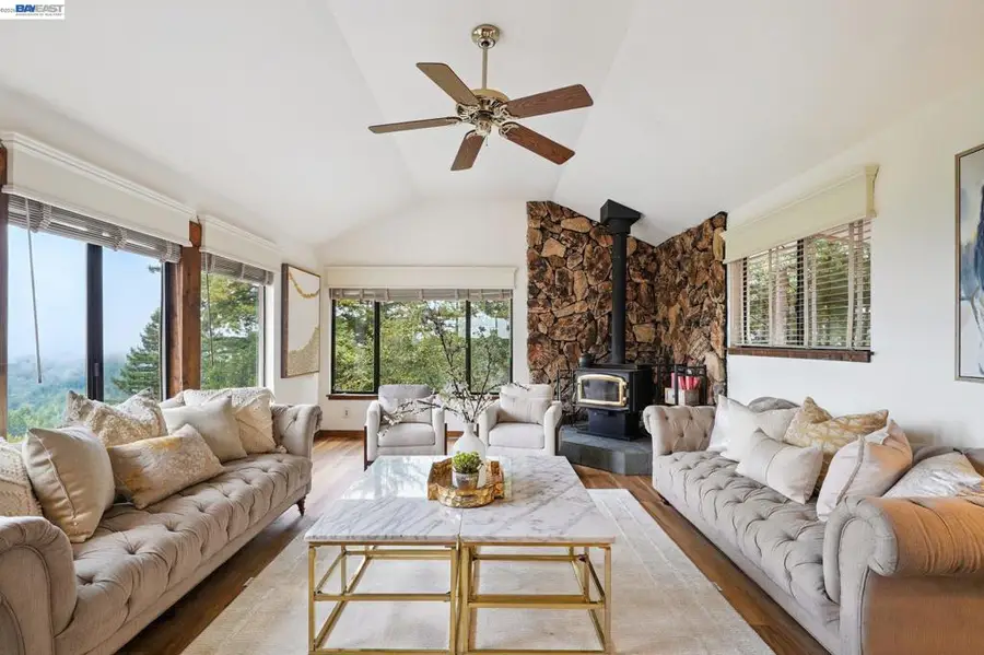 23762 Hutchinson Rd, Los Gatos, CA 95033 - #3