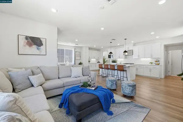 37352 Watersail Way, Newark, CA 94560