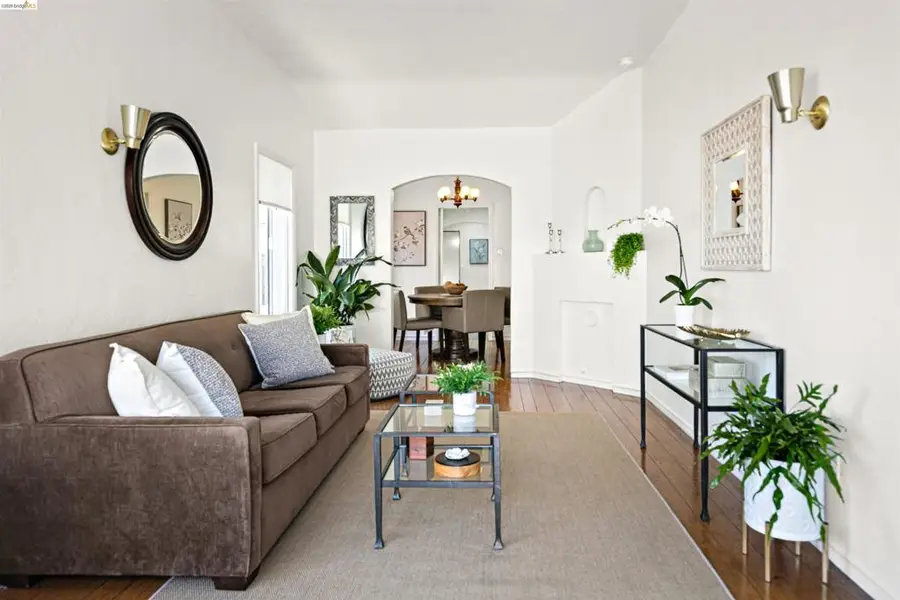910 Pierce St, Albany, CA 94706 - #2