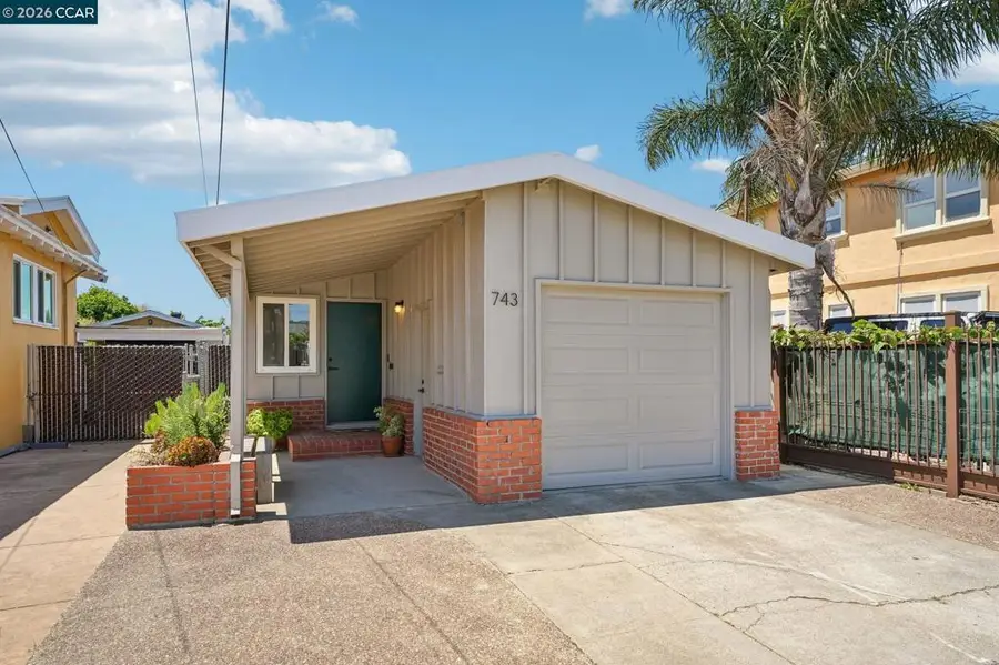 743 30th St, Richmond, CA 94804 - #3