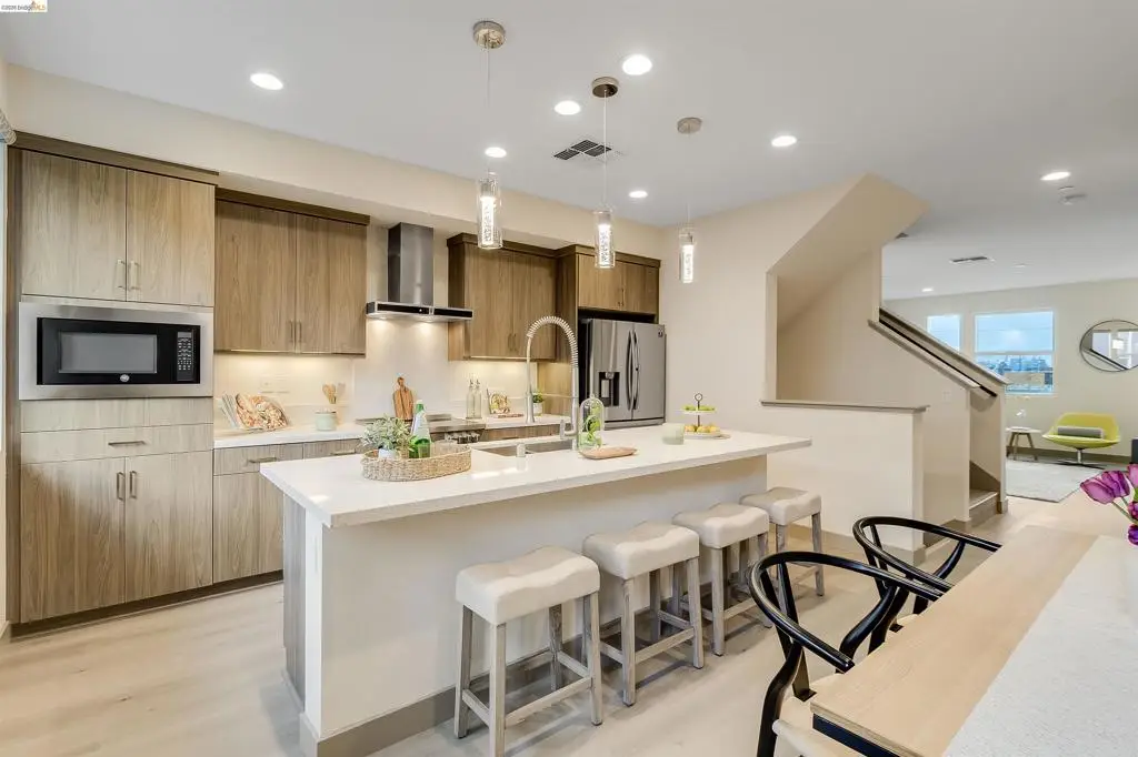 1357 Pullman, Oakland, CA 94607 - #1