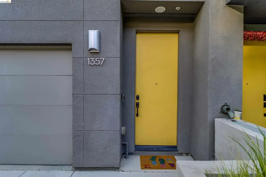 1357 Pullman, Oakland, CA 94607 - #3
