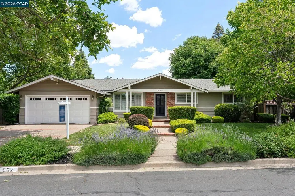 962 Oasis Dr, Concord, CA 94518 - #1