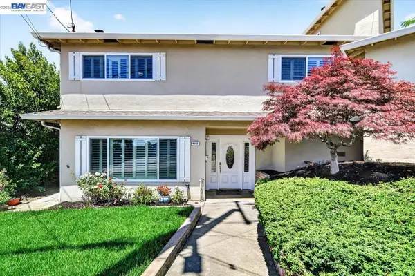 4592 Edwards Ln, Castro Valley, CA 94546
