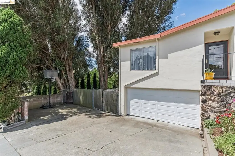 4203 Garden Lane, El Sobrante, CA 94803 - #3