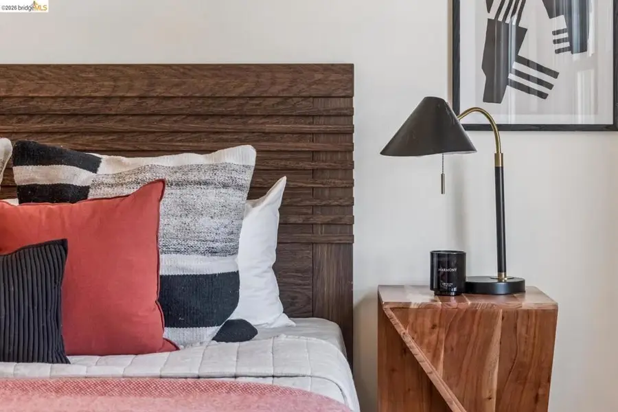 6166 Dover St, Oakland, CA 94609 - #3