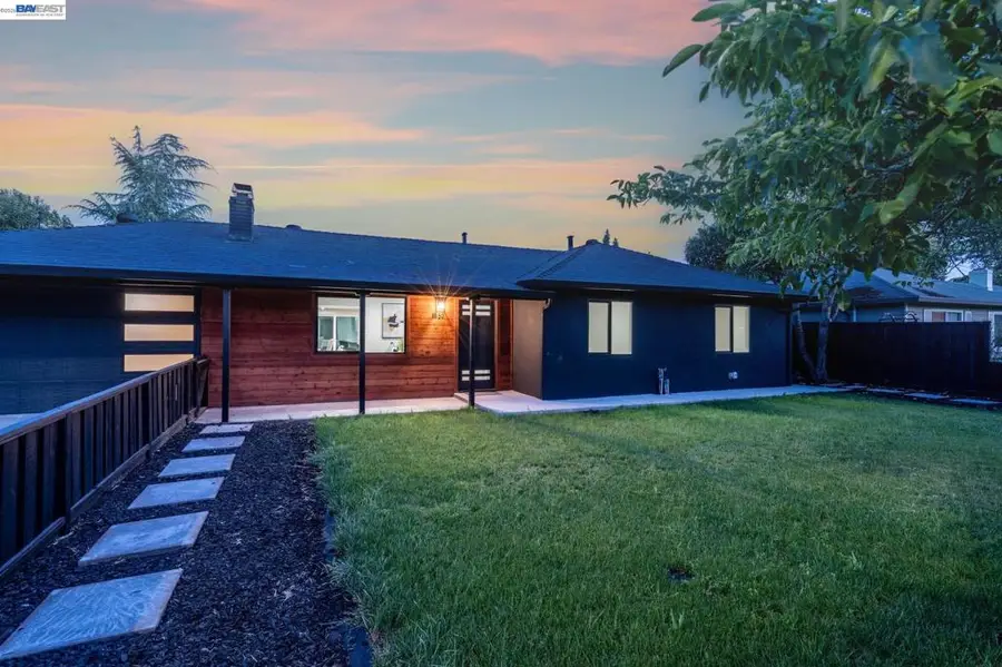 1850 Gilardy Dr, Concord, CA 94518 - #2