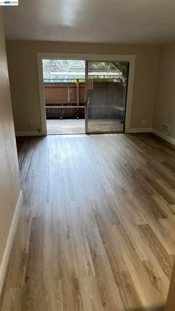 1327 Webster St #B105, Alameda, CA 94501 - #3