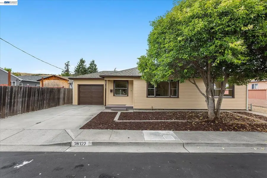 28122 E 10th St, Hayward, CA 94544 - #3