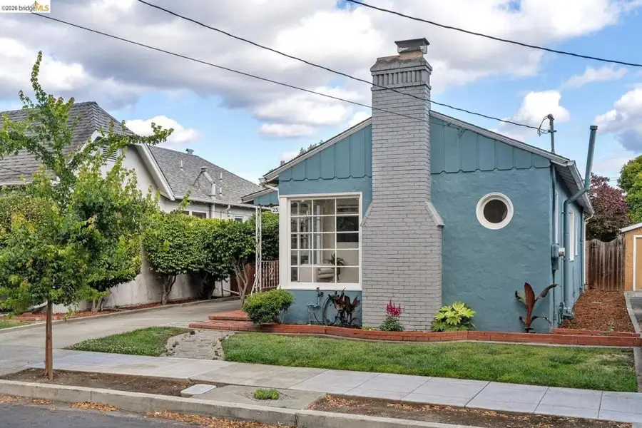 259 W Broadmoor Blvd, San Leandro, CA 94577 - #3