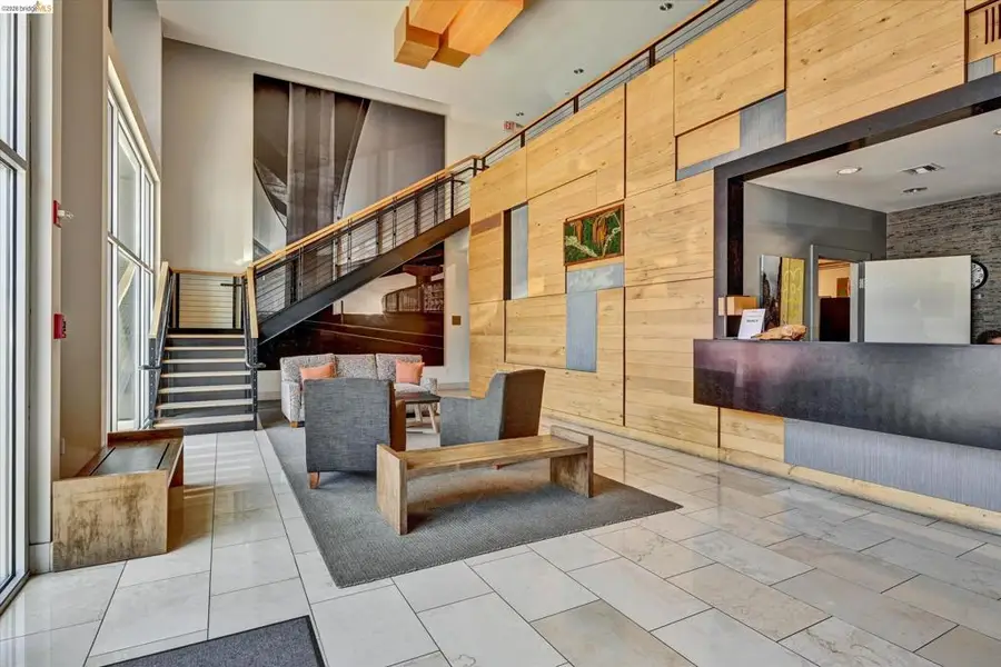 311 Oak St #Pent 9, Oakland, CA 94607 - #2