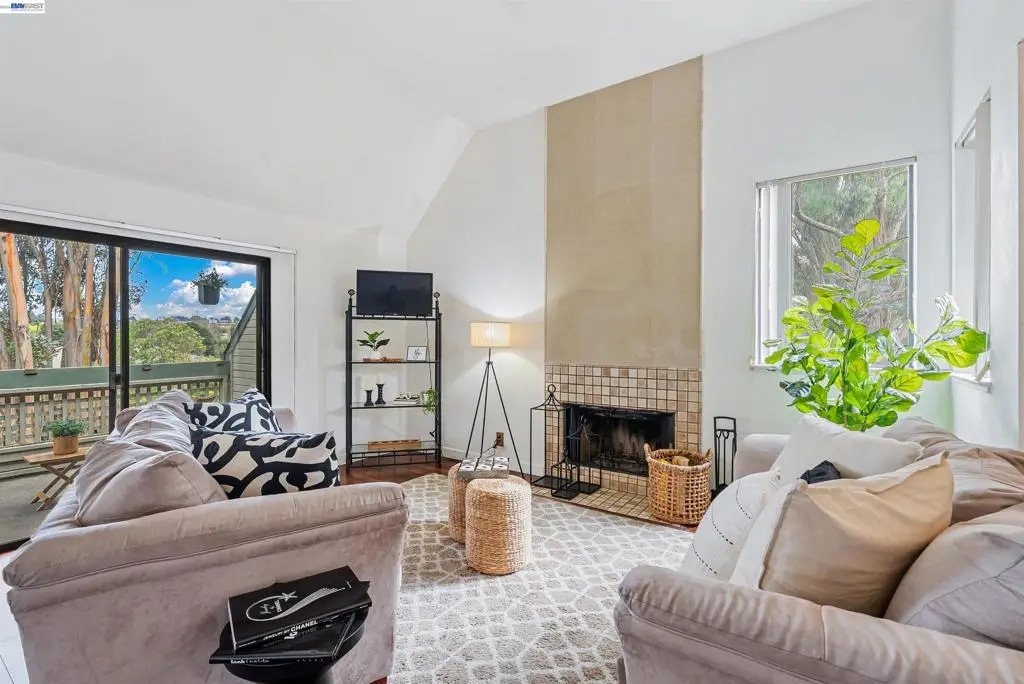2742 East Ct, Richmond, CA 94806 - #1