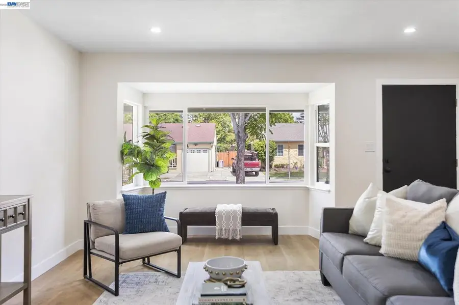 26095 Underwood Ave, Hayward, CA 94544 - #2