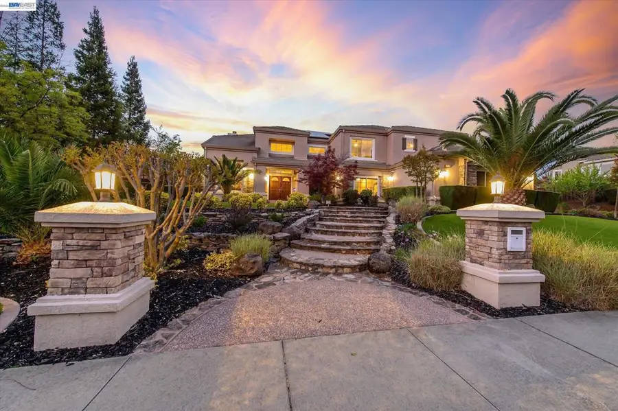 8303 Regency Dr, Pleasanton, CA 94588 - #2
