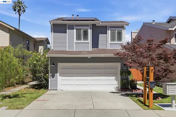 4773 Ridgewood Dr, Fremont, CA 94555
