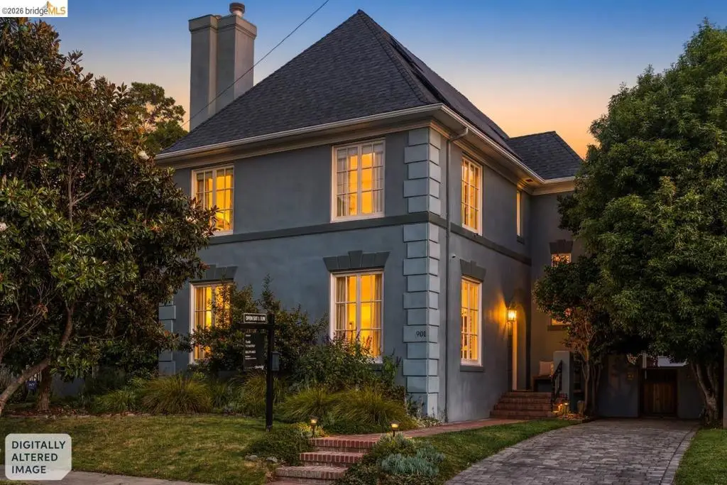 901 Paramount Rd, Oakland, CA 94610 - #1