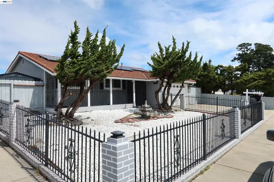 2057 Rosedale, San Pablo, CA 94806 - #2