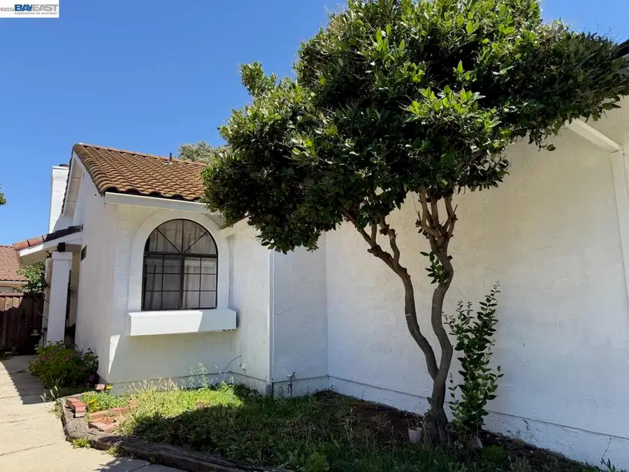 2725 Filbert St, Antioch, CA 94509 - #3
