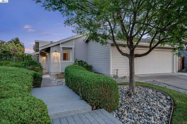 86 Snyder Way, Fremont, CA 94536